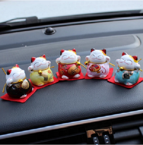 Fortune Cat Figures